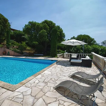 Villa Bungalow *